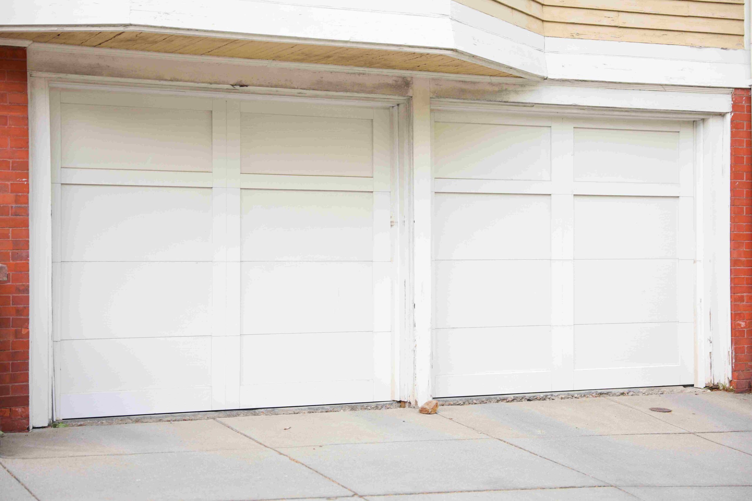 Garage door in kendall